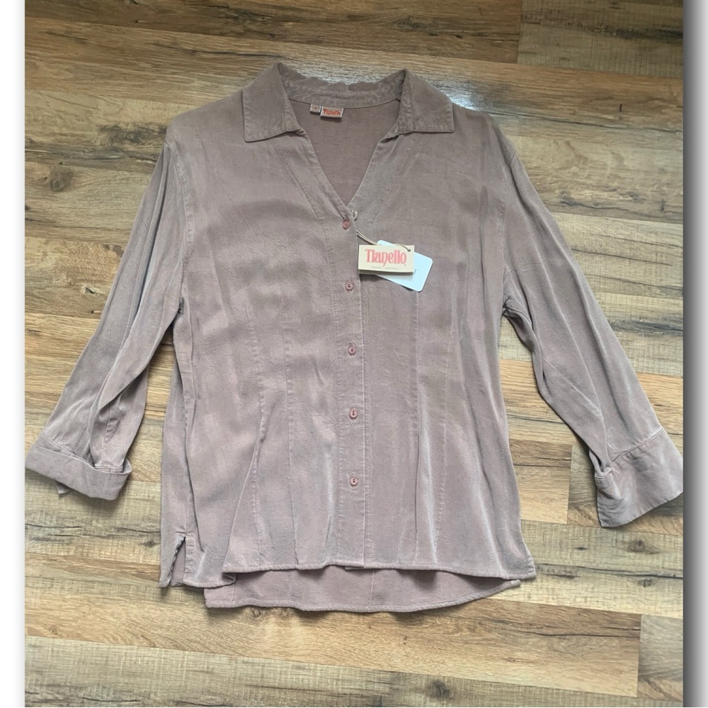 Tianello Tencel Button-down Top Size-Small NWT - Picture 2 of 11